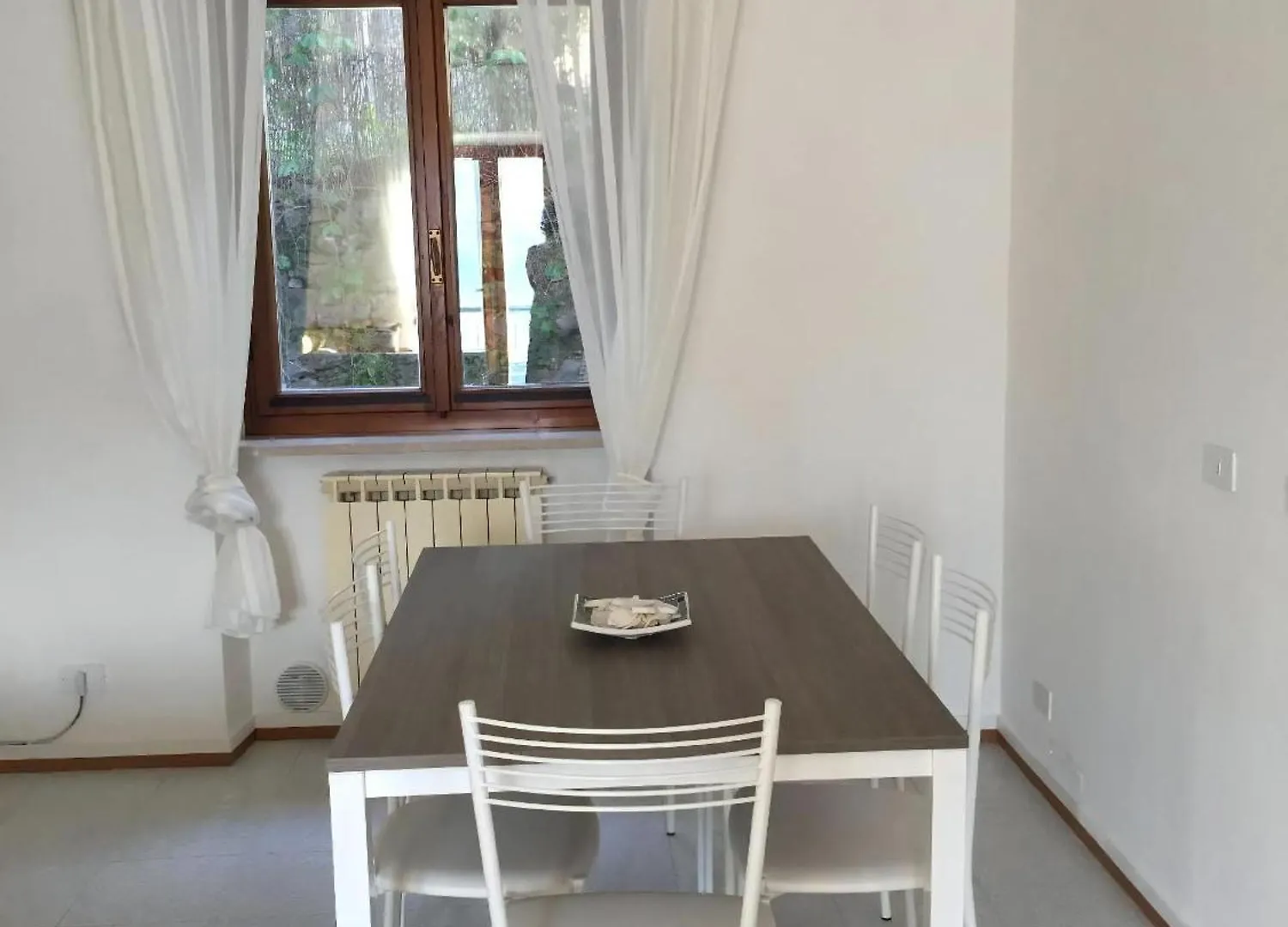 Apartament Wohnung Nr, 5 Mit Terrasse Und Garten Und Seeblick Sommavilla